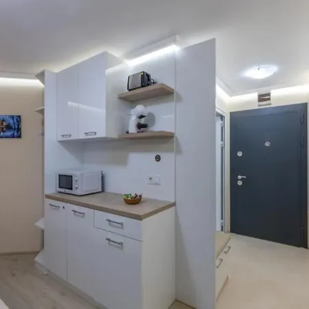 Sea Star Apartment Warna